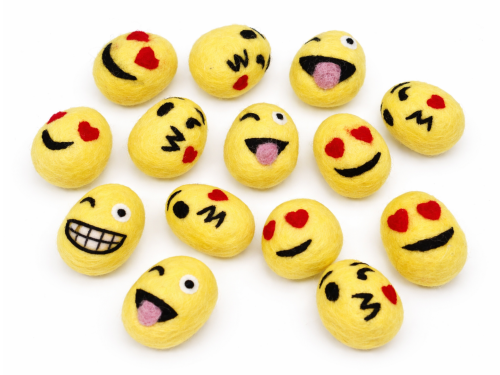 Felt Emoticon Easter Egg