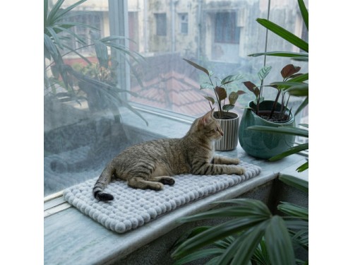 Marbled Tan Handmade Wool Felt Ball Cat Mat