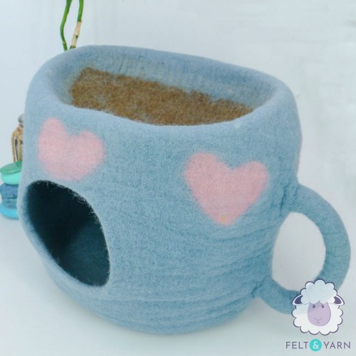 Felt Coffee Mug Cat Cave