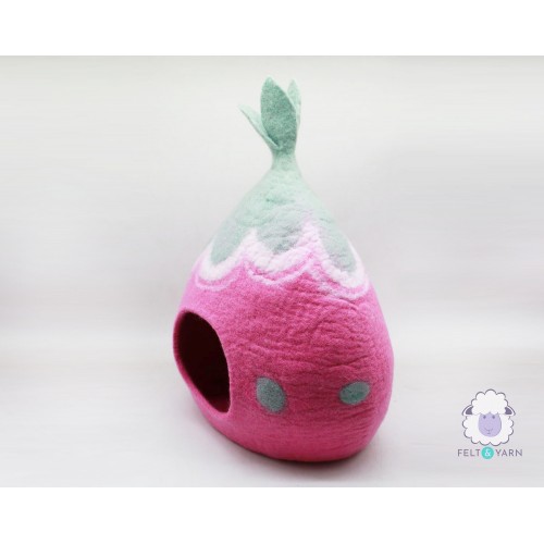 Turnip Design Wool Felt Cat House