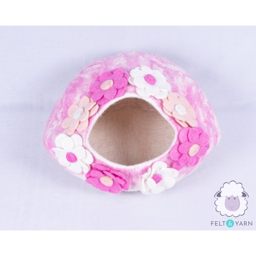 Beautiful Flower Felt Cat House