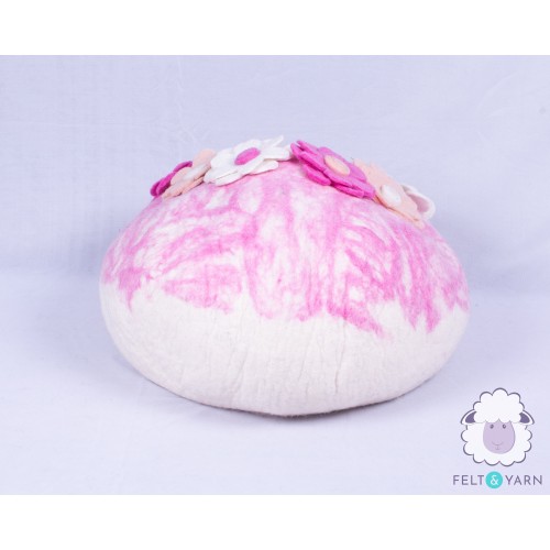 Beautiful Flower Felt Cat House