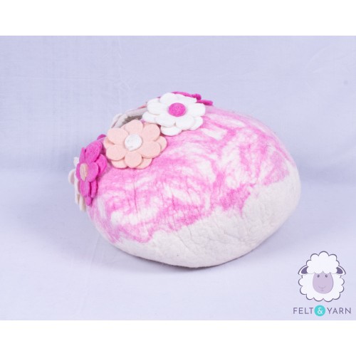 Beautiful Flower Felt Cat House