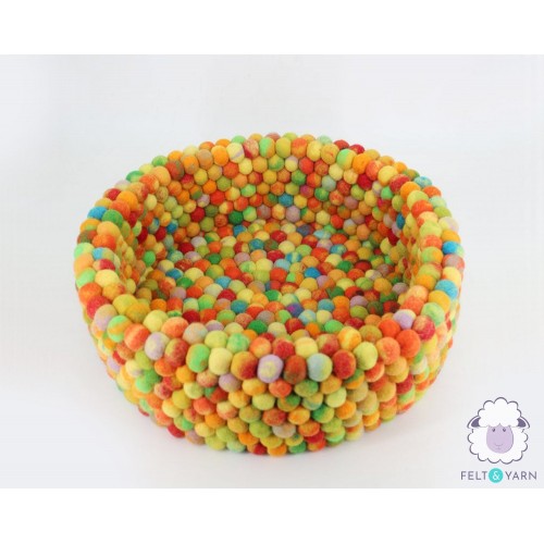 Multicolor Tie-dye Felt Ball Dog Bed
