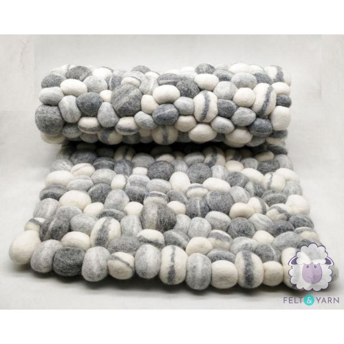 Black and White Pebble Rug