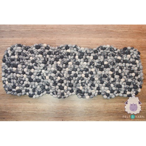 Zig Zag Felt Pebble Rug