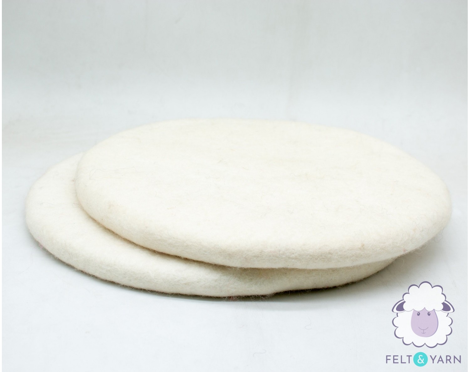 Chair cushion round of felt