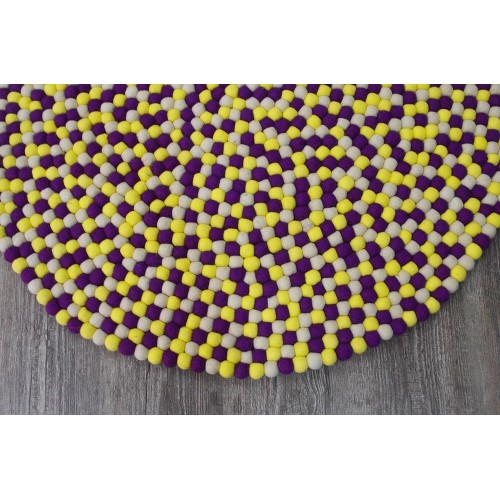 Three Color Felt Ball Rug