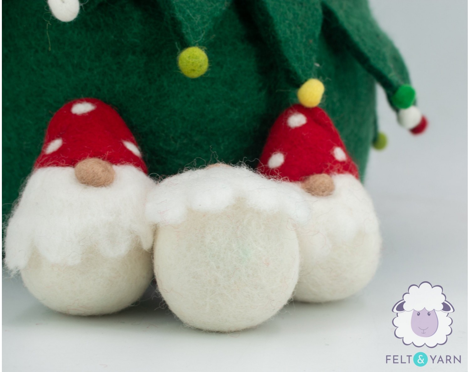 Needle Felted Gnomes for Christmas Celebration Felt & Yarn