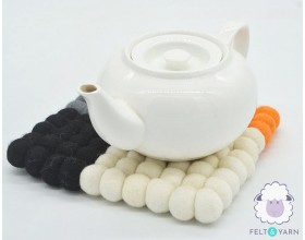 20cm Vibrant Square Felt Trivet - Felt and Yarn