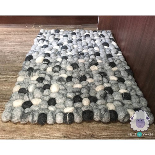 Black and Gray Pebble Rug