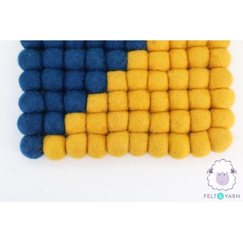 20cm Diagonal Split Yellow and Dark Blue Felt Ball Trivet