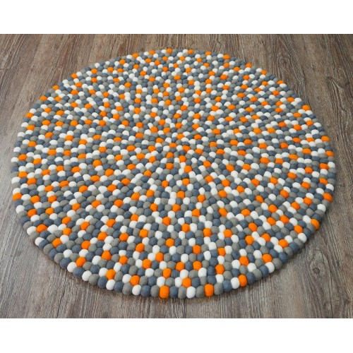 Four Color Felt Ball Rug