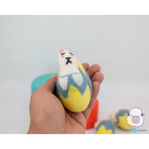 Felt Easter Lamb in Egg Bed