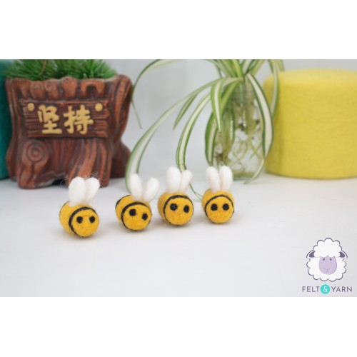 3cm Mini Cute Felt Bees