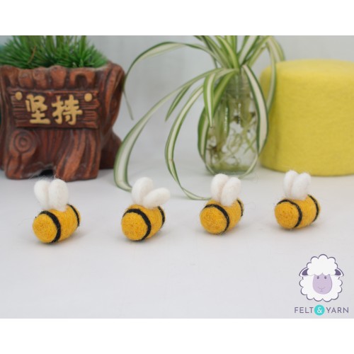 3cm Mini Cute Felt Bees