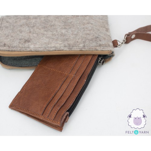 Felt Purse with Leather Strap