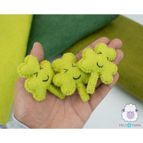Cute Felt Shamrocks With Face