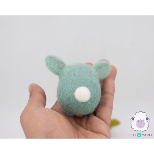 Cute Felt Easter Bunnies