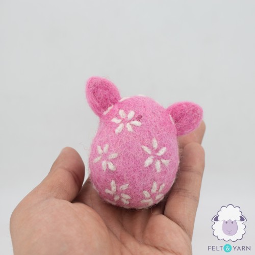 Cute Felt Easter Bunnies