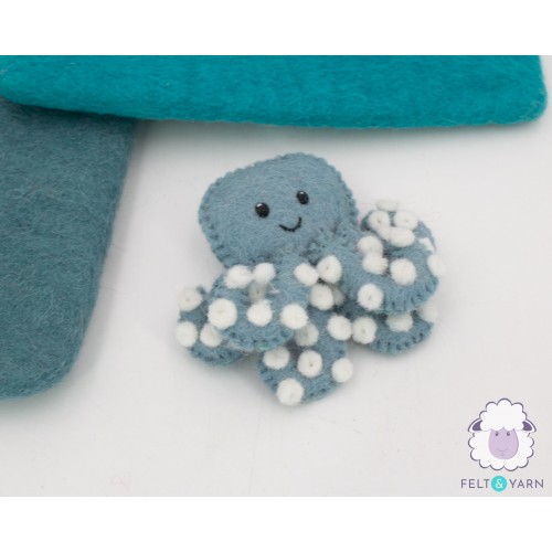 Mini Felt Smily Octopus Ornament