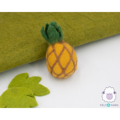 10 cm Felt Ripe Pineapple