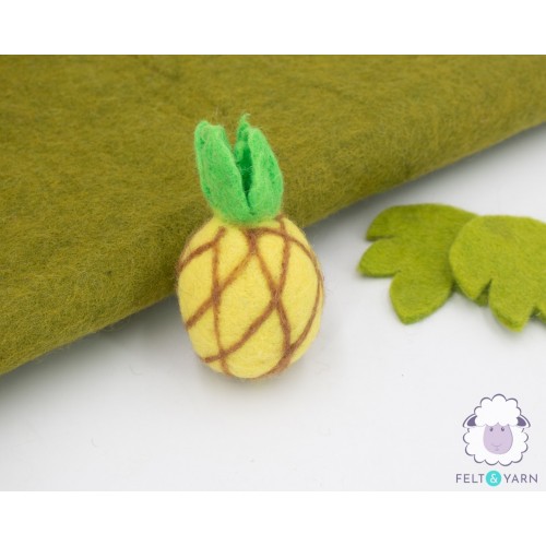 10 cm Felt Ripe Pineapple