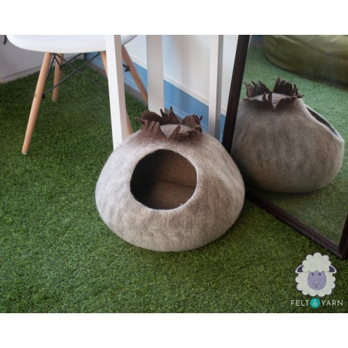 Jungle Tree Mushroom Felt Cat Cave