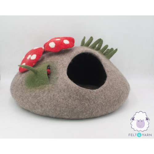 Wool Felt Cat Cave With Mini Mushroom