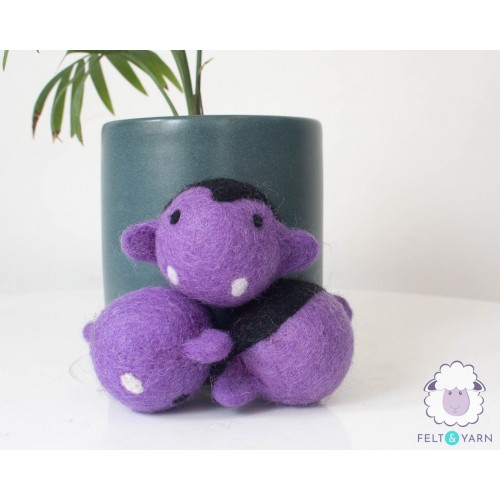 4cm Wool Felt Dracula Head