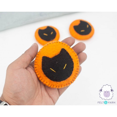 8cm Felt Stitched Cat Ornament