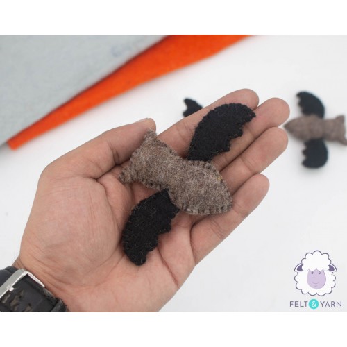 5cm Stitched Wool Felt Bat
