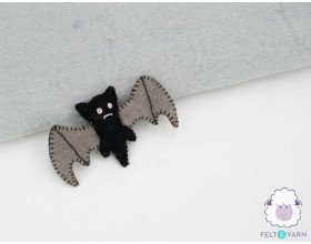 Felt Stitched Scary Bat - Felt and Yarn