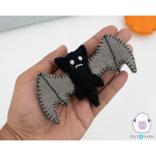 7cm Felt Stitched Scary Bat