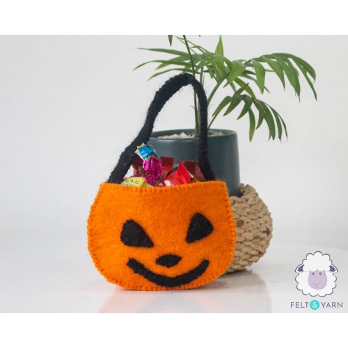 Wool Felt Trick or Treat Candy Bag