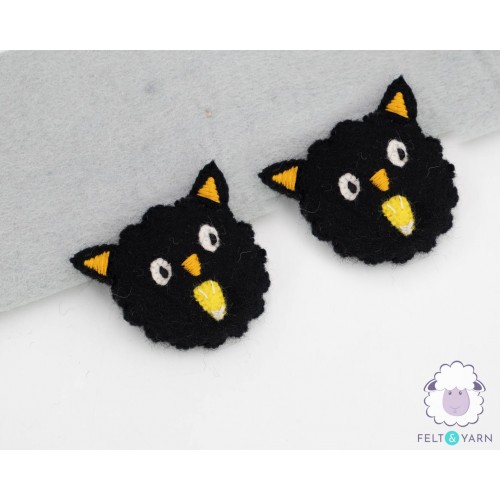 Smily Felt Halloween Cat Head - Felt and Yarn