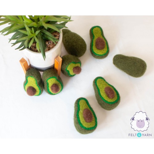 7cm Felt Avocado With Seeds