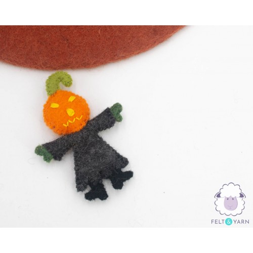 11.5cm Felt Pumpkin Head Scarecrow Man