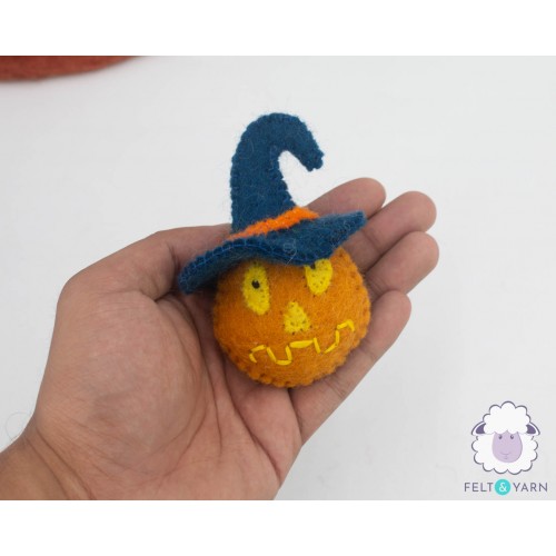 9x7cm Wool Felt Pumpkin with Witch Hat