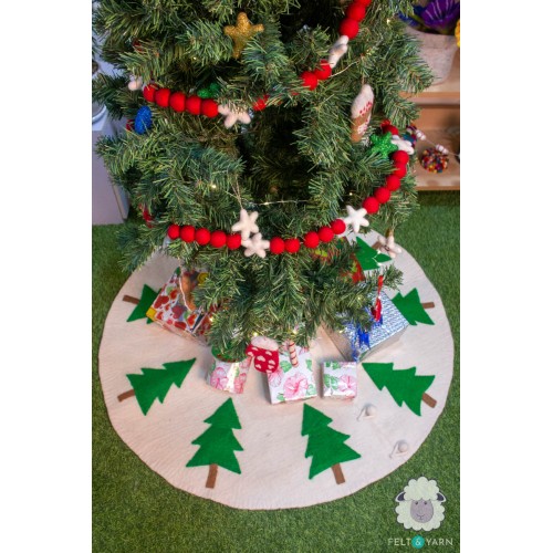 Felt Tree Skirt with Tree Design