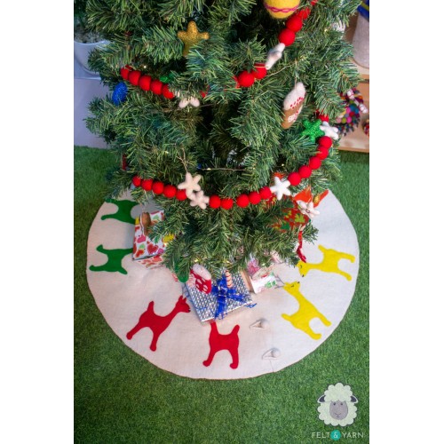 Felt Tree Skirt with Multicolor Deer Design