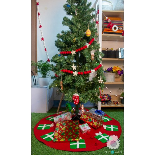 Red Felt Tree Skirt with Gifts