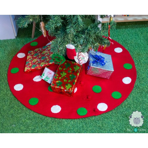 Buy Online Handcrafted Red tree skirt polka dots Felt & Yarn