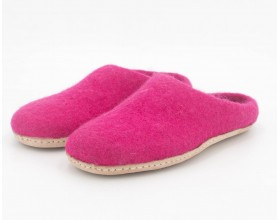 Fuchsia Felt Slippers