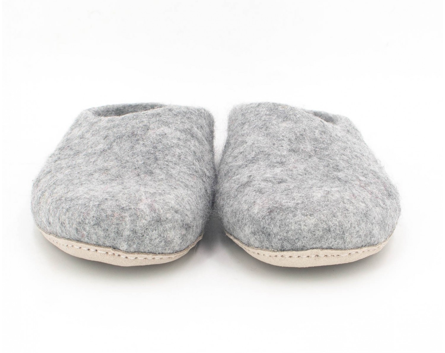 Shop Light Grey [Free - Felt Yarn