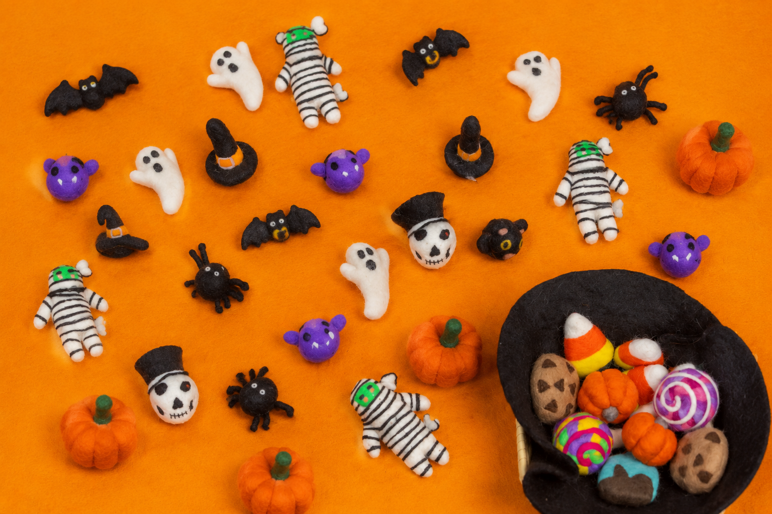 Bulk Halloween decorations and wholesale Halloween felt decor with pumpkins ghosts bats and handmade garland