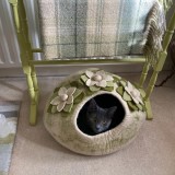 Wool Felt Flower Design Cat House